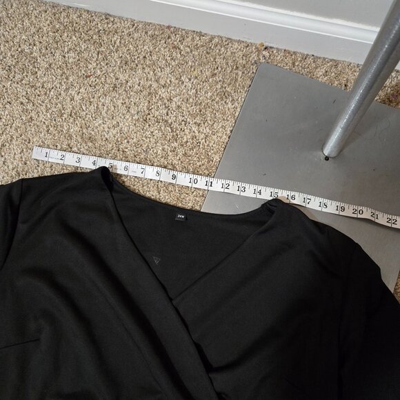 24W Unbranded (possibly Arna York) Surplice Gown with Rose Gold Sequin Skirt - Picture 6 of 13